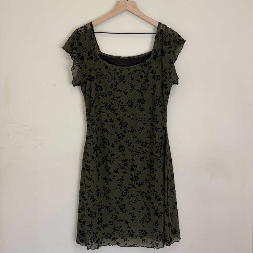 Women's XL Olive Green Floral Mesh Dress Ruffle Flutter Sleeve TikTok Style